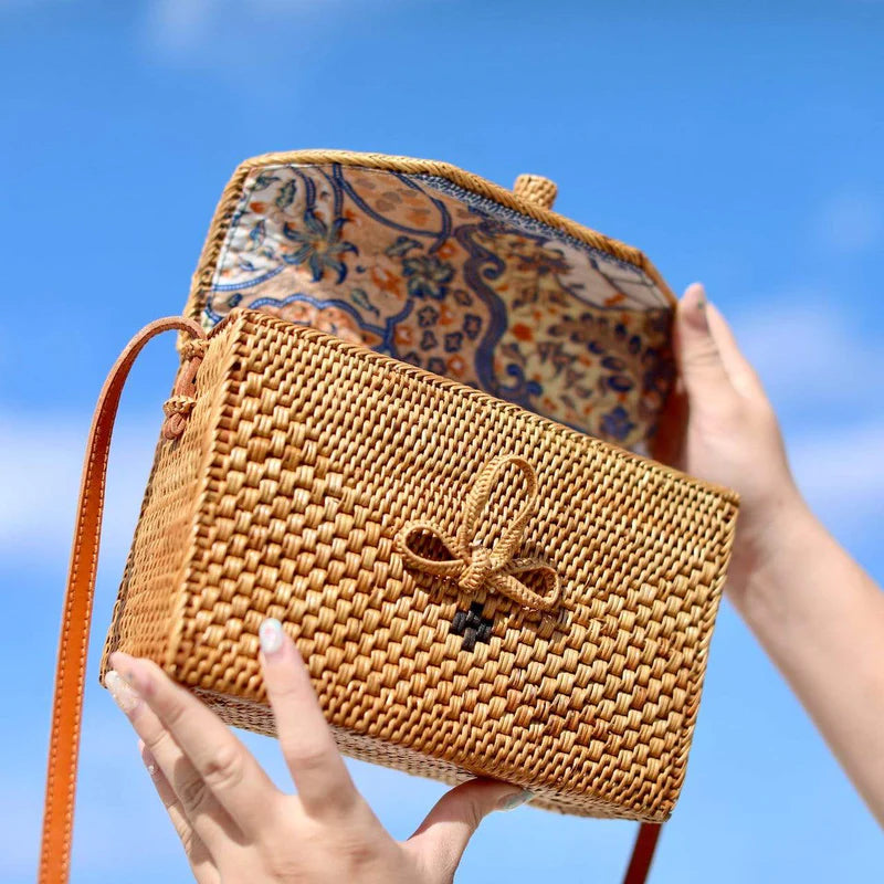 Handcrafted Ata Grass And Leather Rattan Crossbody Messenger Bag