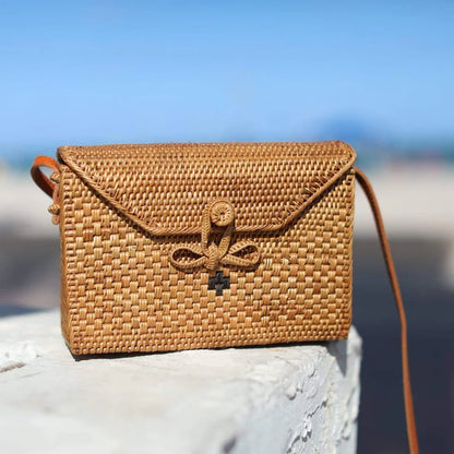 Handcrafted Ata Grass And Leather Rattan Crossbody Messenger Bag